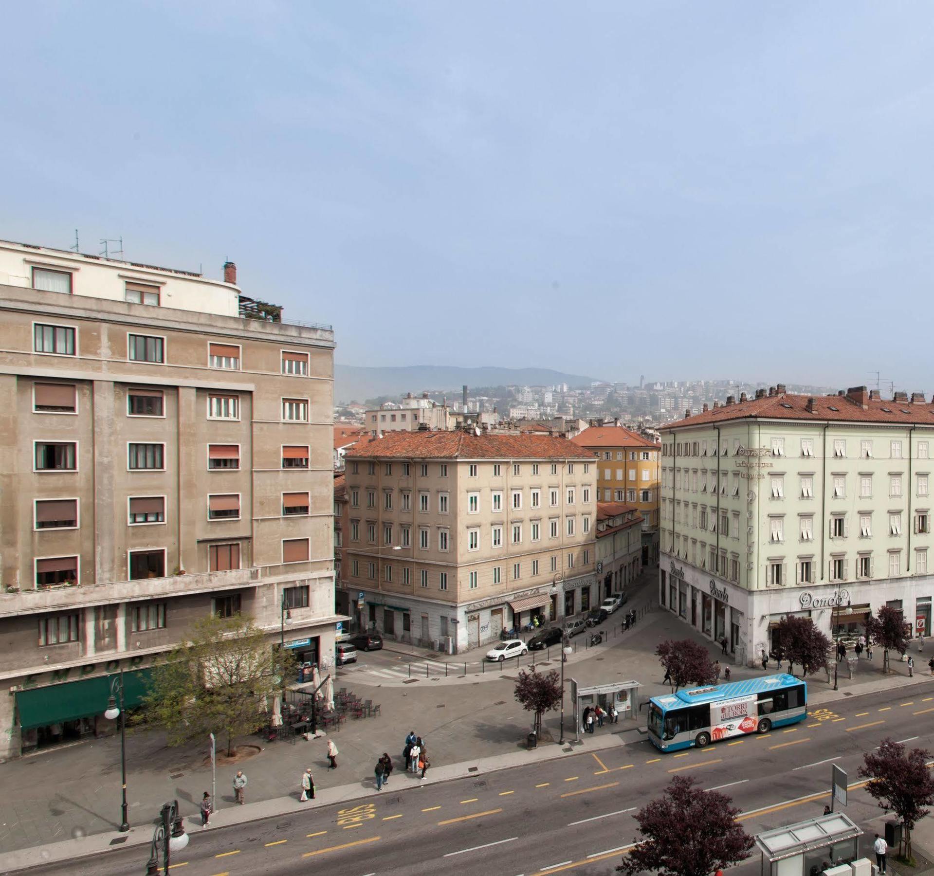 B&B International Trieste Exterior photo