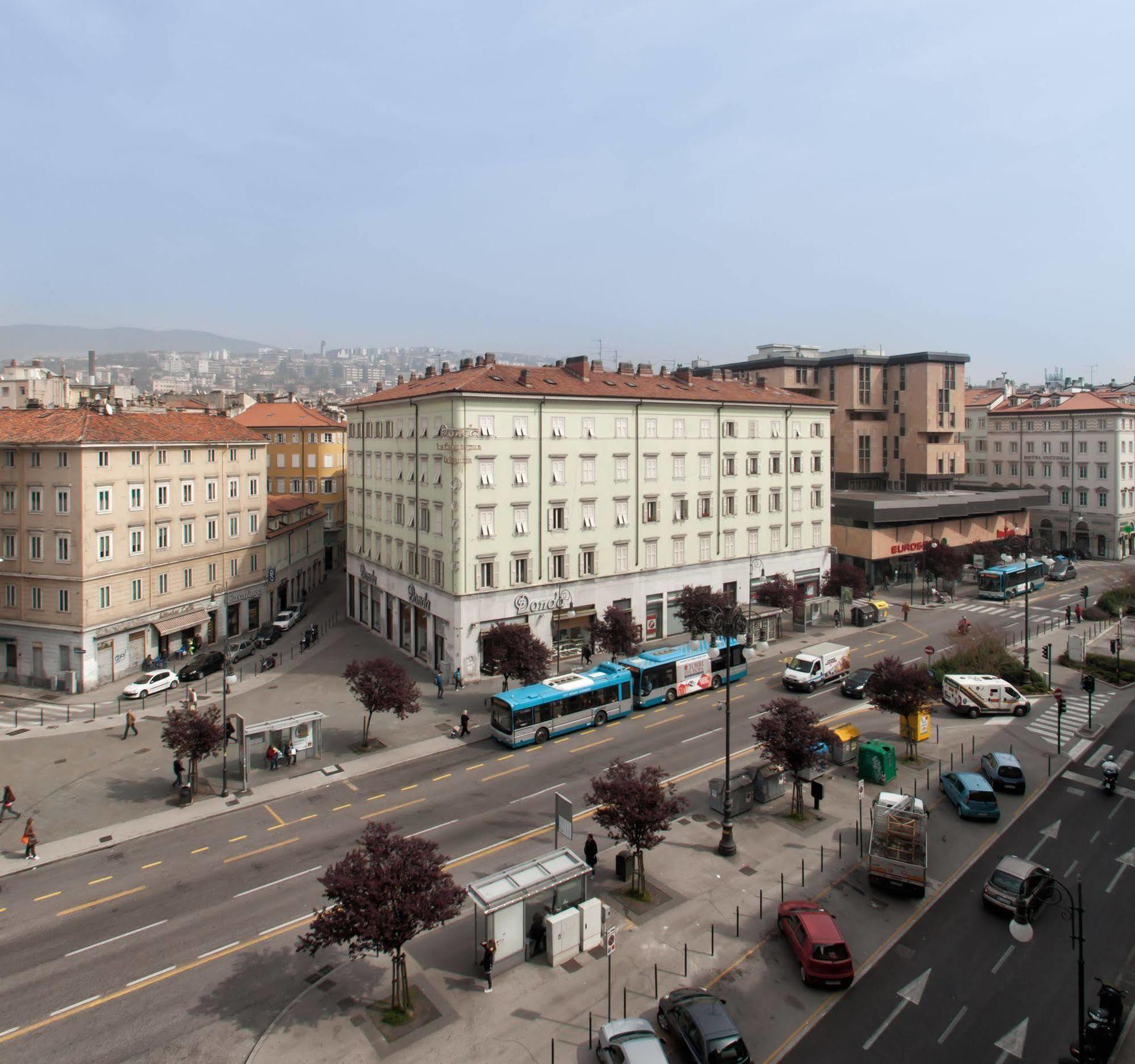 B&B International Trieste Exterior photo